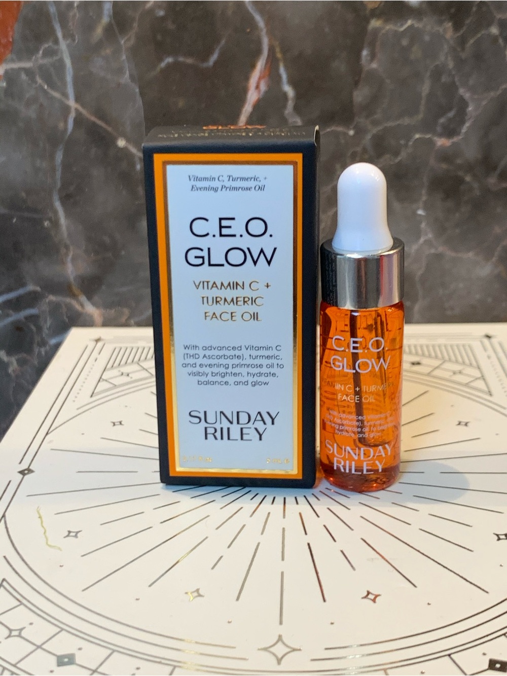 5 for $25 item 🌺 Mini Sunday Riley CEO Glow Vitamin C and Turmeric Face Oil